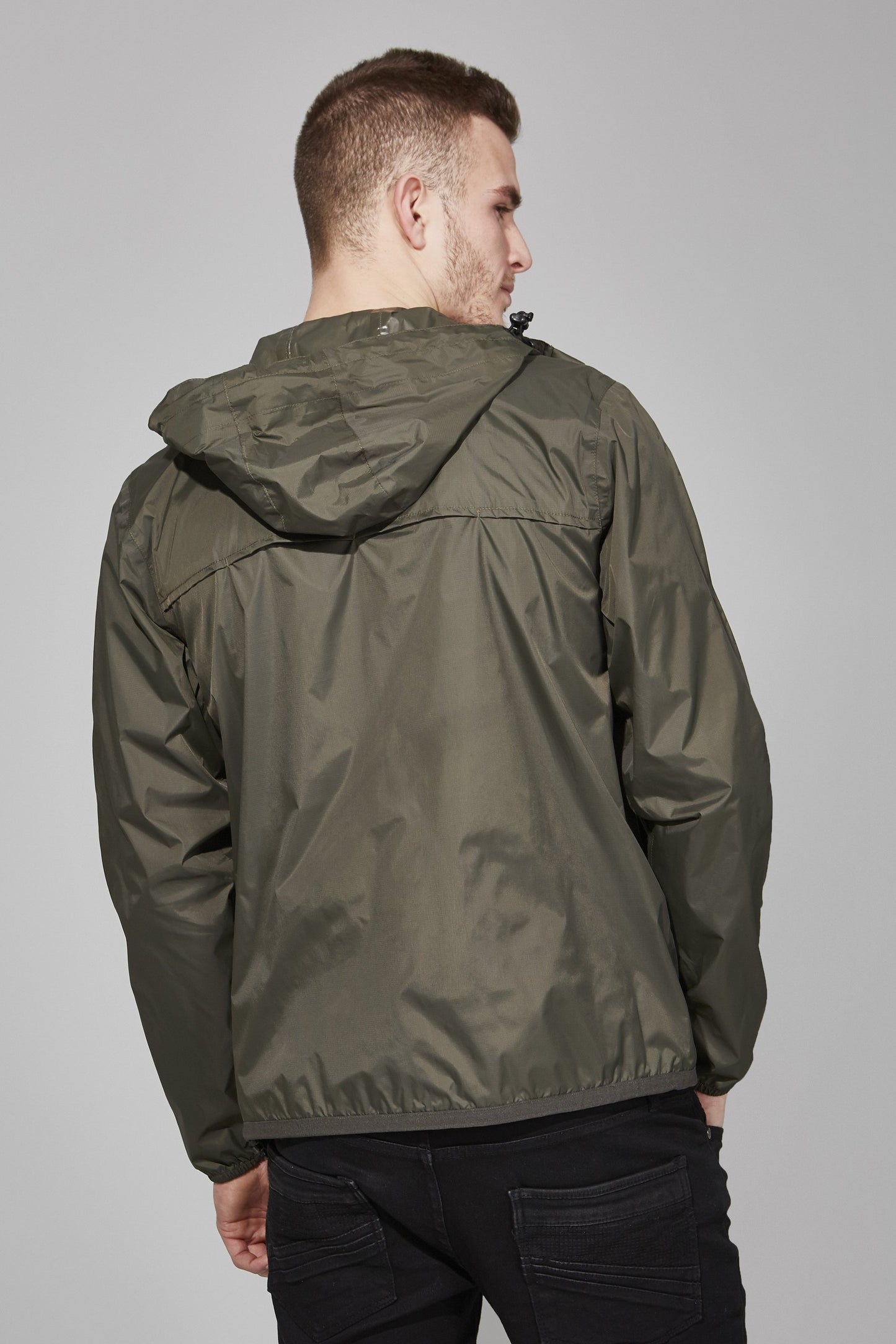 Packable Rain Jacket in Torba