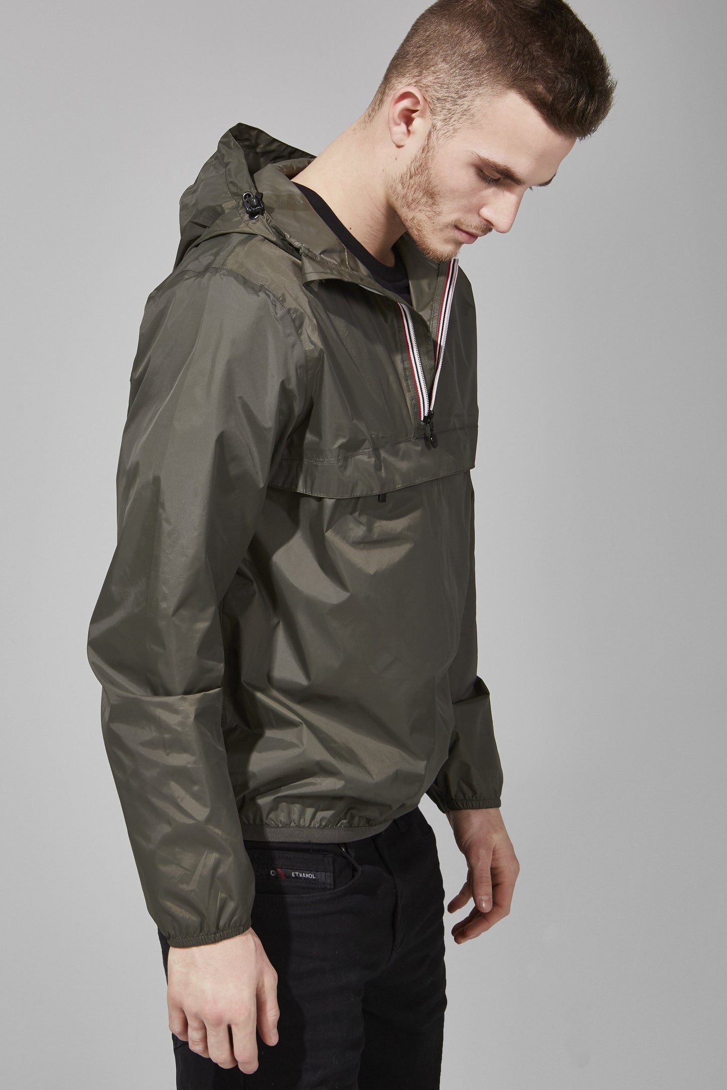 Quarter Zip Packable Rain Jacket in Torba