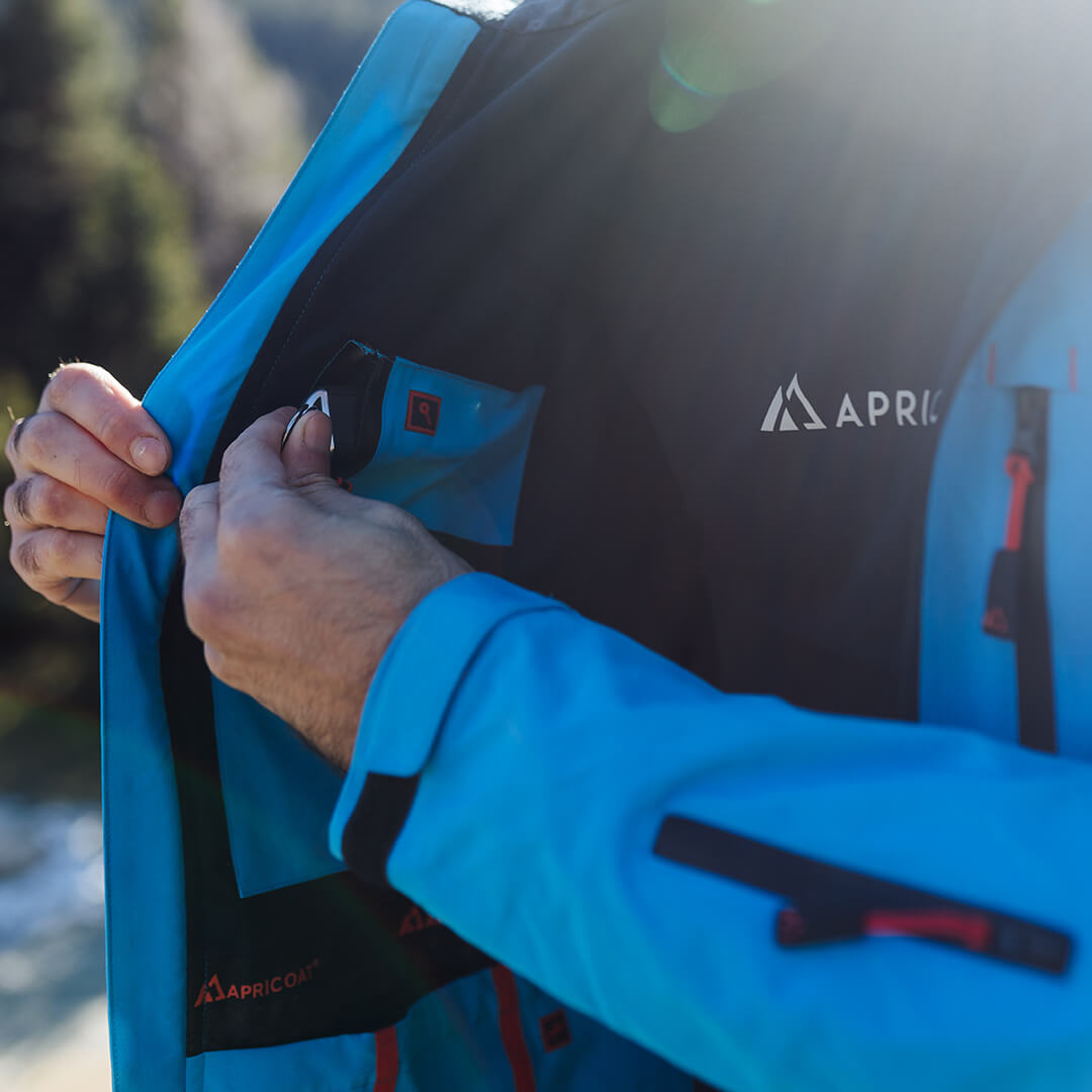 Adventure 2.0 Men's Waterproof Eco Jacket in Light Blue